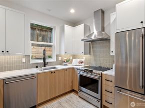 9513 132nd Avenue NE, Kirkland WA 98033