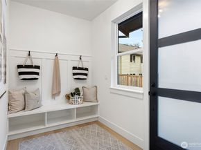 9513 132nd Avenue NE, Kirkland WA 98033