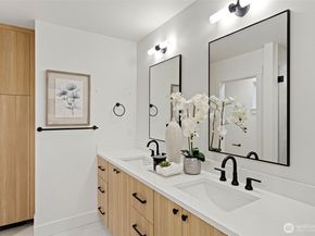 9513 132nd Avenue NE, Kirkland WA 98033