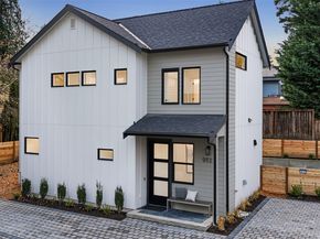 9513 132nd Avenue NE, Kirkland WA 98033