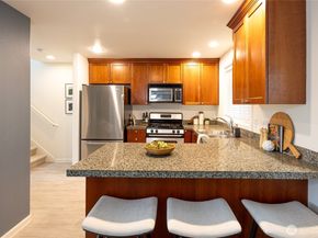 1820 Franklin Avenue E, Seattle WA 98102