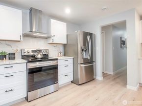 4201 NE 115th Street, Seattle WA 98125