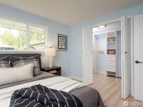 4201 NE 115th Street, Seattle WA 98125