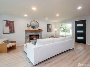 4201 NE 115th Street, Seattle WA 98125