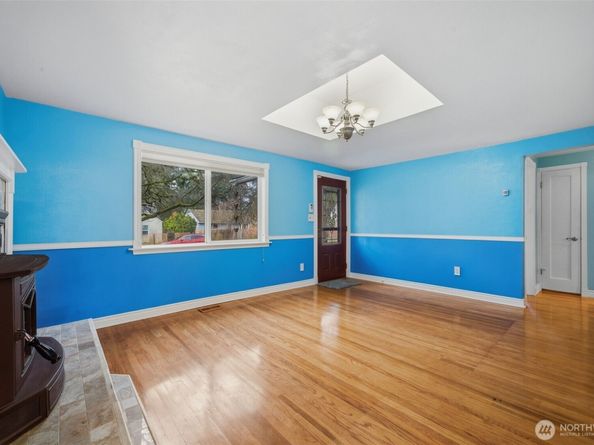 14056 23rd Place NE, Seattle WA 98125