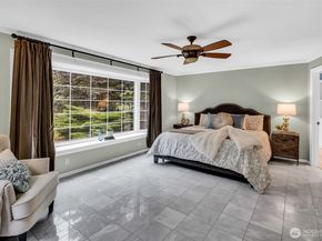 21609 NE 4th Street, Sammamish WA 98074