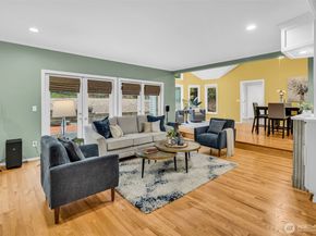 21609 NE 4th Street, Sammamish WA 98074