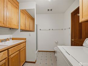 7810 175th Street SW, Edmonds WA 98026