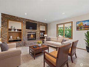 7810 175th Street SW, Edmonds WA 98026