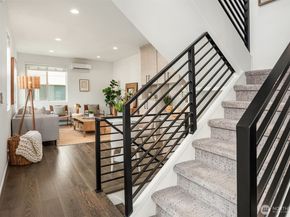 6716 Mary Avenue NW C, Seattle WA 98117