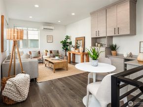 6716 Mary Avenue NW C, Seattle WA 98117