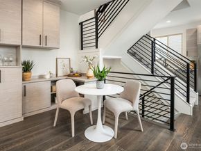 6716 Mary Avenue NW C, Seattle WA 98117