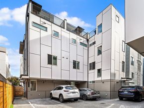 6716 Mary Avenue NW C, Seattle WA 98117