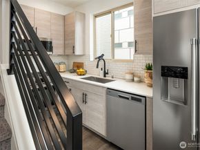 6716 Mary Avenue NW C, Seattle WA 98117