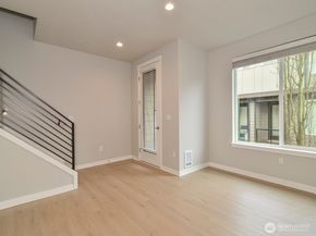 14913 48th Avenue W K2, Edmonds WA 98026