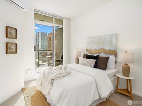 1100 106th Avenue NE 1002, Bellevue WA 98004