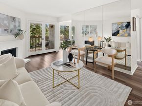 10508 NE 32nd Place G302, Bellevue WA 98004