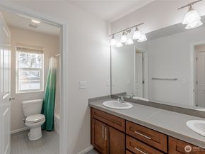 32205 49th Avenue S, Auburn WA 98001