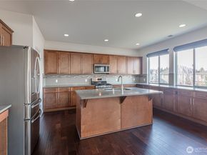 32205 49th Avenue S, Auburn WA 98001