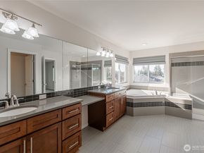 32205 49th Avenue S, Auburn WA 98001