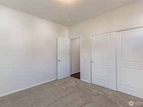 32205 49th Avenue S, Auburn WA 98001