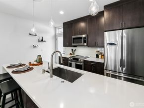 6726 Corson Avenue S F, Seattle WA 98108