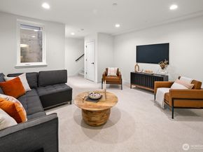 2851 NW 70th Street, Seattle WA 98117