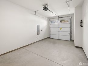 2851 NW 70th Street, Seattle WA 98117