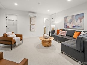 2851 NW 70th Street, Seattle WA 98117