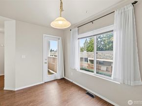 8823 Holly Drive 502, Everett WA 98208