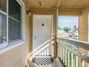 5300 Harbour Pointe Boulevard N307, Mukilteo WA 98275