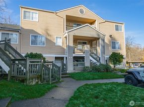 5300 Harbour Pointe Boulevard N307, Mukilteo WA 98275