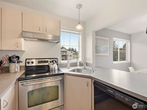 5300 Harbour Pointe Boulevard N307, Mukilteo WA 98275