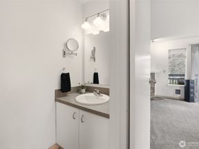 5300 Harbour Pointe Boulevard N307, Mukilteo WA 98275