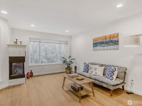 5000 NW Village Park Dr A105, Issaquah WA 98027