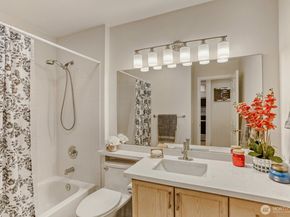 5000 NW Village Park Dr A105, Issaquah WA 98027