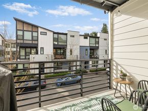 9614 NE 183rd Street D, Bothell WA 98011