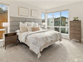 9614 NE 183rd Street D, Bothell WA 98011