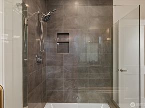 9614 NE 183rd Street D, Bothell WA 98011