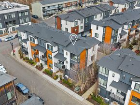 9614 NE 183rd Street D, Bothell WA 98011