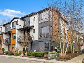 9614 NE 183rd Street D, Bothell WA 98011