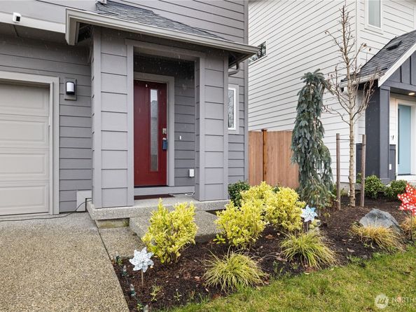 9592 7th Avenue SE, Everett WA 98208