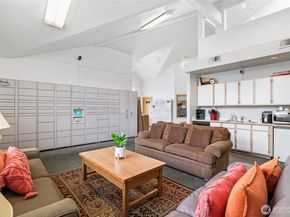 12611 109th Court NE J302, Kirkland WA 98034