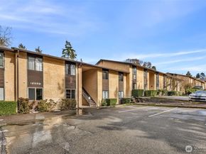 12520 NE 145th Street E33, Kirkland WA 98034