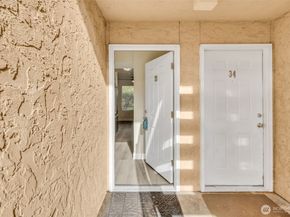 12520 NE 145th Street E33, Kirkland WA 98034