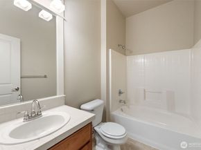 11921 157th Avenue NE, Redmond WA 98052