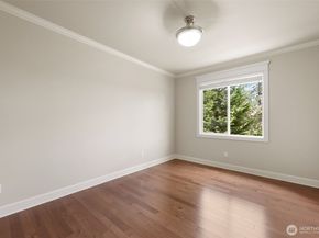 11921 157th Avenue NE, Redmond WA 98052