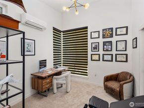 8455 24th Avenue SW A, Seattle WA 98106