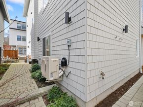 2815 E Denny Way B, Seattle WA 98122