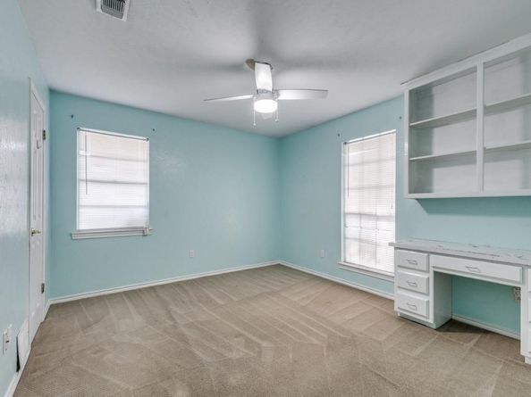 6801  Del Prado Avenue , Fort Worth Texas 76133